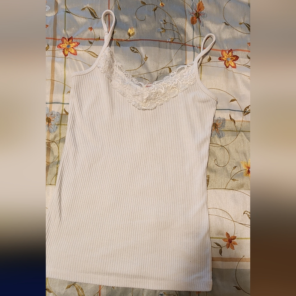 Aeropostale prince and fox tank